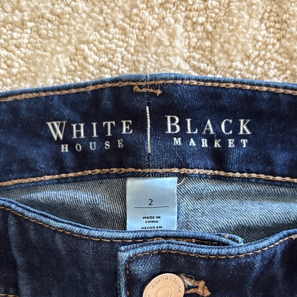 White House Black Market Dark Blue Skinny Jeans - Picture 2 of 3